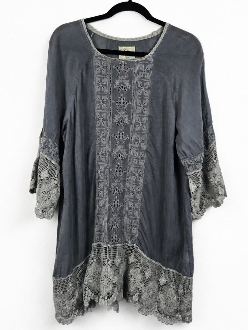 Johnny Was Large Gray Lace Embroidered Tunic Boho Lagenlook Crochet Floral Top